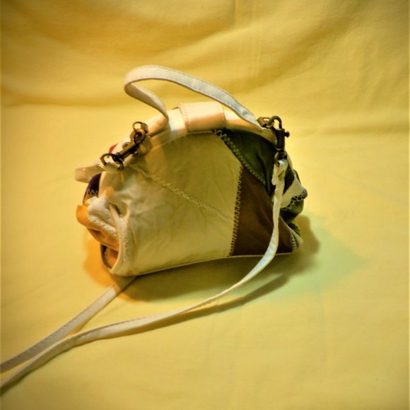 *** RAFY ~ LEATHER ***  BRAND NEW ~ Cross/Body - Picture 2 of 3